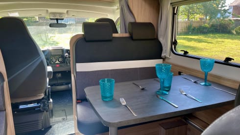 Big Mo – Sunlight A72 mit 6 Schlafplätzen aus dem Jahr 2022