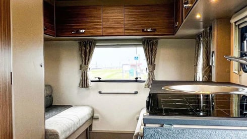 The privilege motorhome  – 6 berth Fiat alcove from 2021