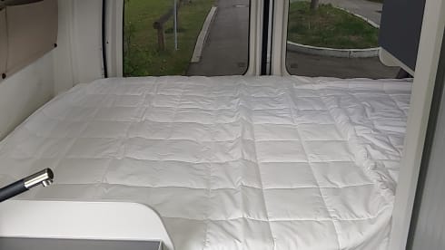 Bumblebee – New camper with equipment to drive off straight away
