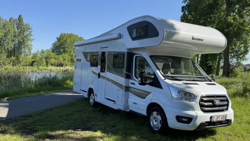 Ruime Luxe Mobilhome voor 6 Personen – Klaar voor Avontuur