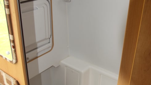 Betsy – Wildax Constellation Luxury 2/3 Berth