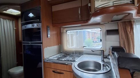 4p Hymer integrated uit 2008