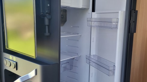 2p Adria Mobil semi-integrated from 2025