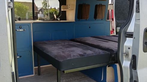 2 berth adventure swamper