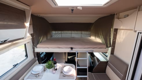 Spacious 5pers. family camper from 2024