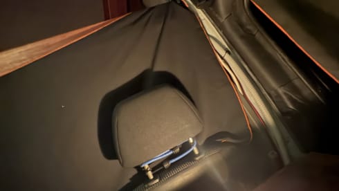 StoryBus  – Mercedes-Benz Wohnmobil für 2 Personen aus dem Jahr 2009