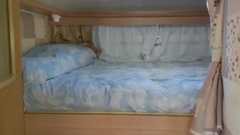 Lerry92 – Camper mansardato 6 posti con aria condizionata