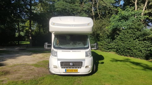 Cristall – The pinnacle of freedom: spacious alcove motorhome