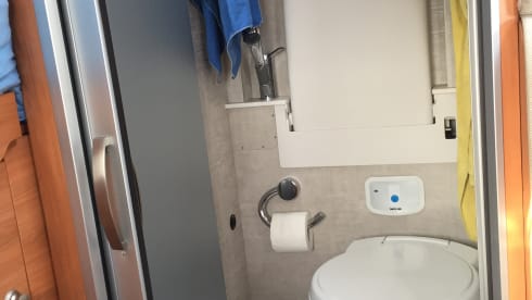 Compact, modern and above all cozy camper