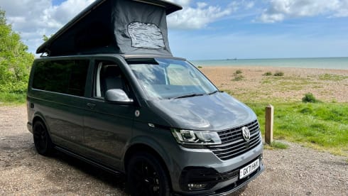 (VW002) 2022 AUTO 'Rebellion' VW Camper Van Sleeps 2 Adults + 2 Children