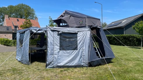 Louver – 2/3p Landrover Defender 110. Complete installation for your comfortable adventure