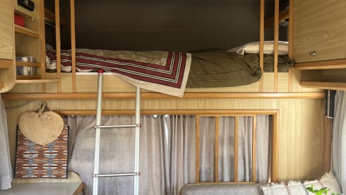 Meet Bennie! – Spacious & Cozy Iveco Camper