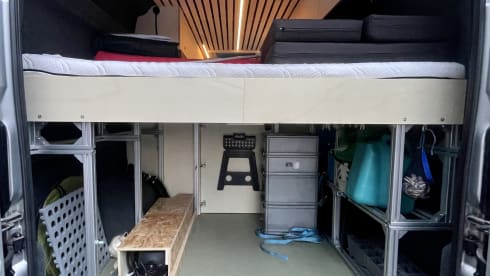 Gekke haai – Crazy Shark - 4p Fiat campervan 