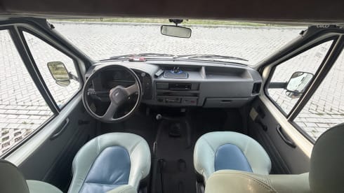Freddy – 4-sitziger Ford Alcove aus dem Jahr 1992