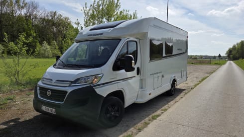 4p Knaus semi-integrated from 2020