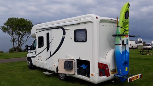 Albatross Mac – 4 berth pet friendly Autotrail Apache 2014
