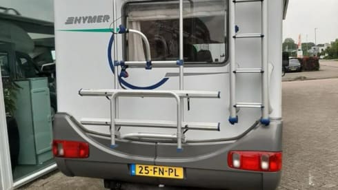 Hymer B654