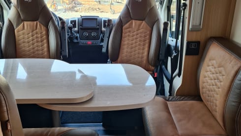 Bürstner – 4p Bürstner semi-integrated from 2018