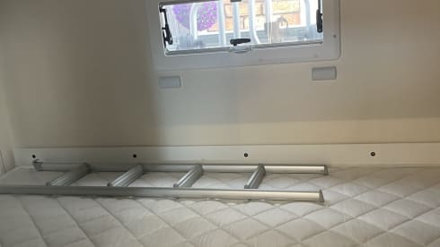 Sevenoaks 2022 Roller team 675 6 berth – 6 berth Roller Team Overcab from 2022