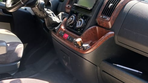 Bürstner Nexxo – 4p Bürstner integrated uit 2012