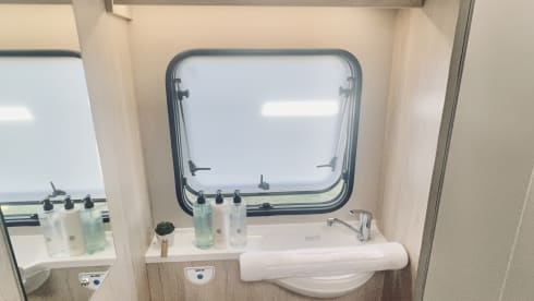 Winston  – 6 berth, 4 belt (2022)
