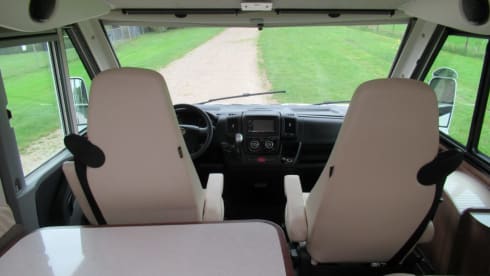 MCLouis Venis 873G integral