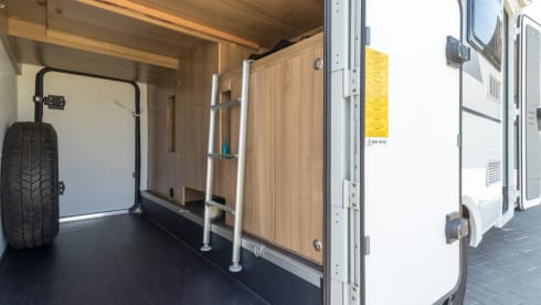 Compact luxury Sun Living semi-integrated from 2020