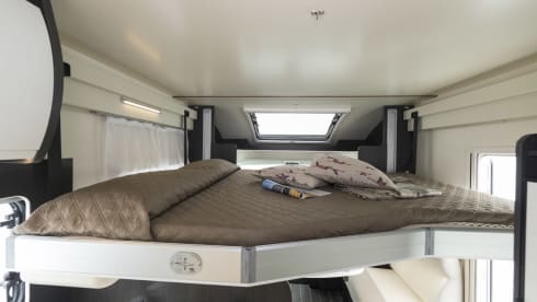 Roller 84 – ROLLER TEAM 284TL 5PERS. AUTOMATIQUE 2023 ENTIÈREMENT ÉQUIPÉE!