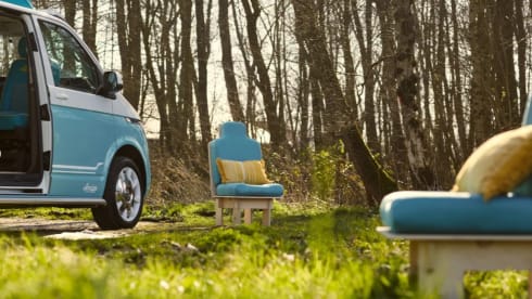  Hippie – 2020 4-person Volkswagen campervan