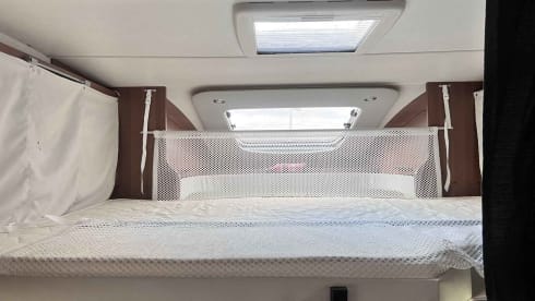 Breezer – Very complete and luxurious camper LMC 4 persons
