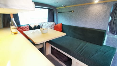 Cozy Custom Volkswagen T6.1 (Automatic!)