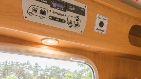Alcôve Hymer 4 personnes de 2006