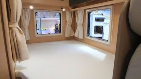 A-type – Compact young camper; very fully equipped
