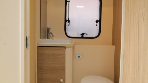 Nesie – 6/7 Berth Rimor Evo Fully Kitted for Off-Grid Living