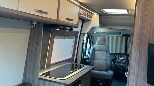 Abbey – Luxury 2 berth Motorhome