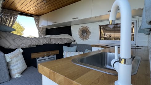 VanARTour – VW Crafter DIY