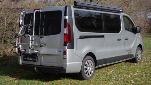 Daan │ Luxury 2 person camper