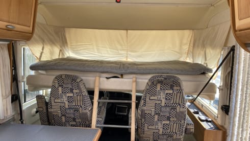 4p Hymer integrated uit 1998