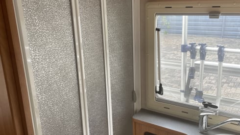 Nette ruime Adria Familie camper