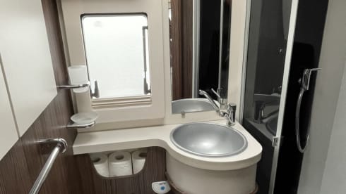 4 personnes Benimar Tessoro 486 Semi-intégré