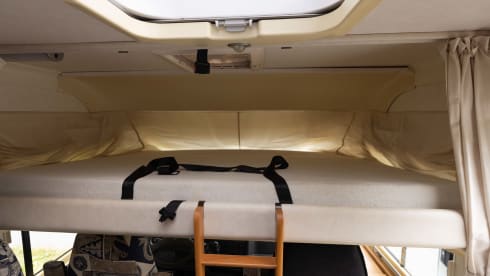 Steenbokje – Ruime 6 persoons Hymer uit 2000