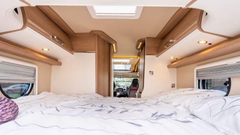 Bus camper Malibu 600 DB GT in perfect condition for 2 persons (Sdam)