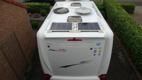 Going to the sun with our luxurious compact camper?