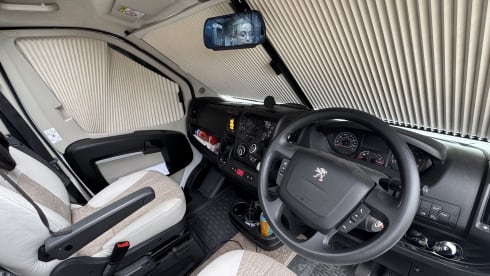 Bailey Bus – 6 berth Bailey Advanced II 2019 - Insurance Included