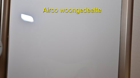 Vakantiehuisje op wielen – Complete 4 persoons off-grid camper