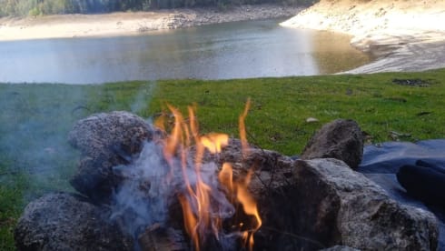 Van42  – Tiny Camper - 2 berth Toyota bus from 1988