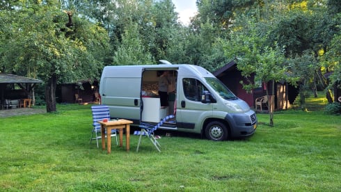 Zelfbouw Fiat Ducato – Chris and Maria's bus