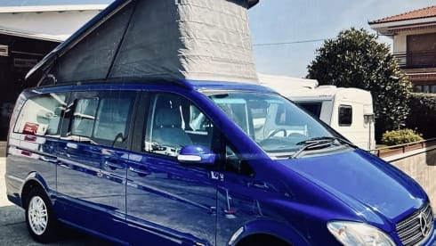 Blu – Mercedes Benz Viano Marco Polo 4 seats