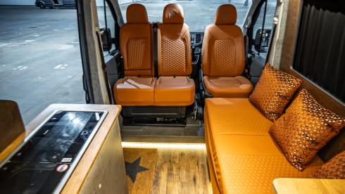 THUNDER – Stunning 2022 Luxury VW Crafter sleeps 4 - Liverpool