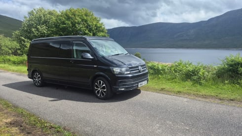 Wild Wanderer – 4 berth VW T6.1 - Insurance Included